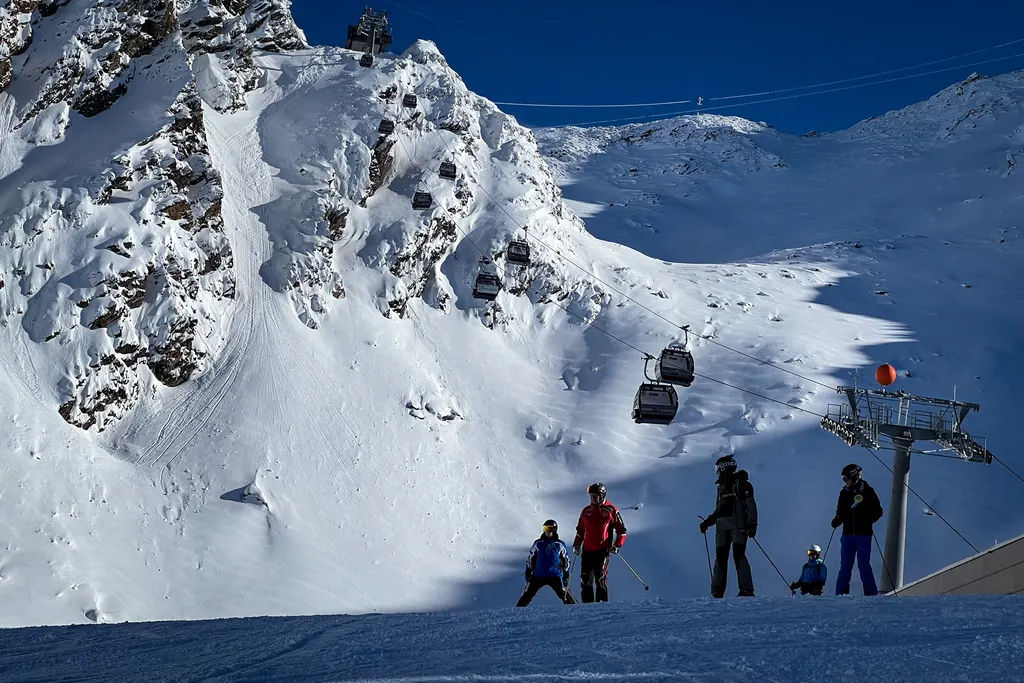 Gurgl at the start of the season, November 2023. Photo: J.Ciszak