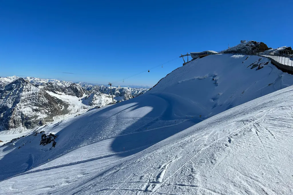 Pitztal Glacier. Photo: skionline.pl/J.Ciszak
