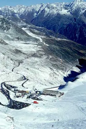 View of the World Cup finish on the Rettenbach glacier (photo: J. Ciszak)