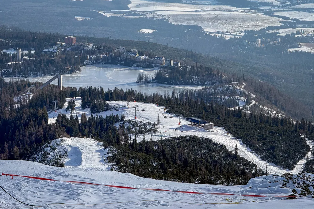 Štrbské Pleso, the new 8-seater chairlift. Photo: skionline.pl/J.Ciszak