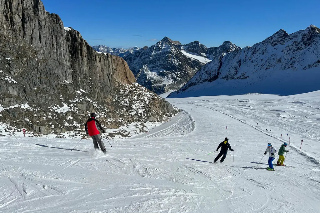 Pitztal Glacier. Photo: skionline.pl/J.Ciszak
