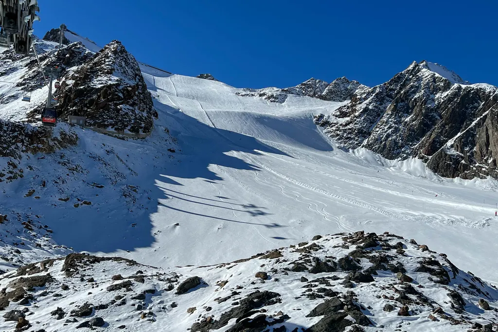 Pitztal Glacier. Photo: skionline.pl/J.Ciszak