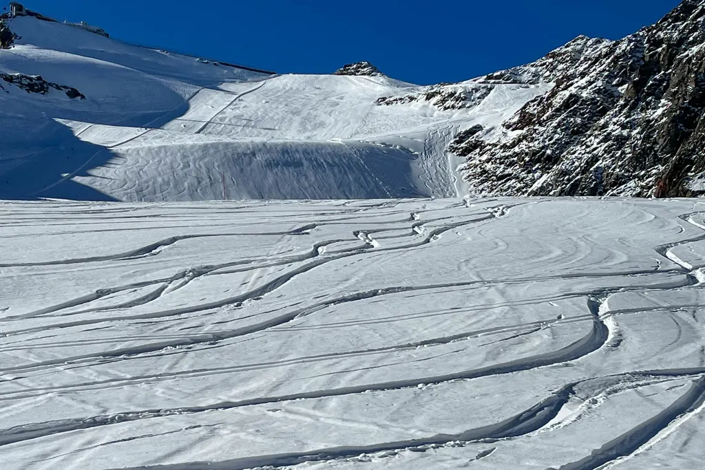 Pitztal Glacier. Photo: skionline.pl/J.Ciszak