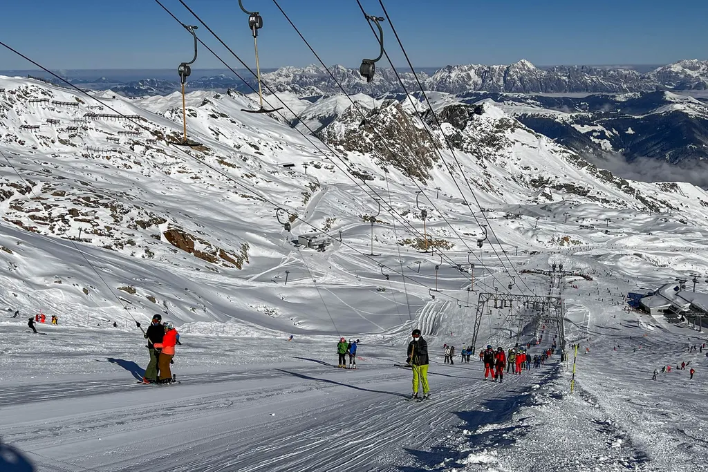 The Kitzsteinhorn glacier in Kaprun. Photo: skionline.pl/J.Ciszak