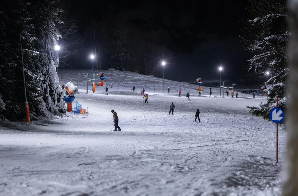 Czarnów-Ski ski resort