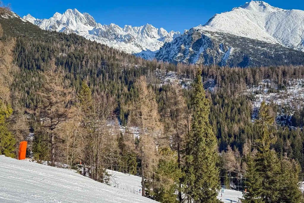 Štrbské Pleso, the new 8-seater chairlift. Photo: skionline.pl/J.Ciszak