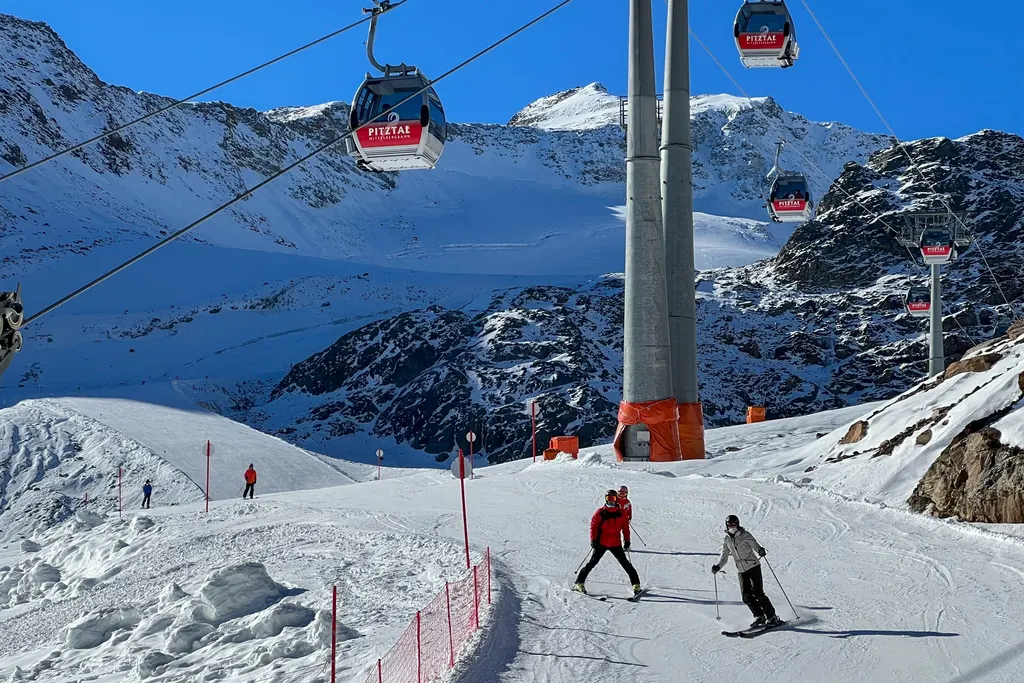 Pitztal Glacier. Photo: skionline.pl/J.Ciszak