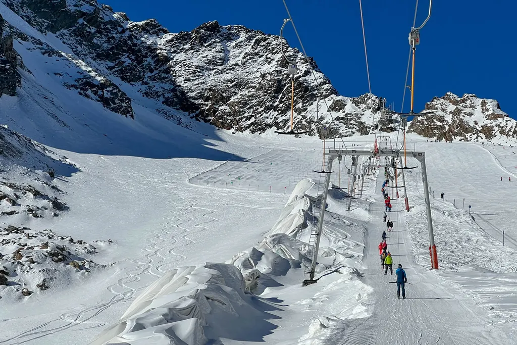 Pitztal Glacier. Photo: skionline.pl/J.Ciszak