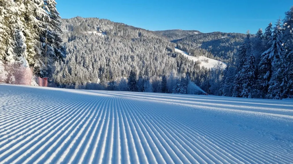 Długa Polana ski resort