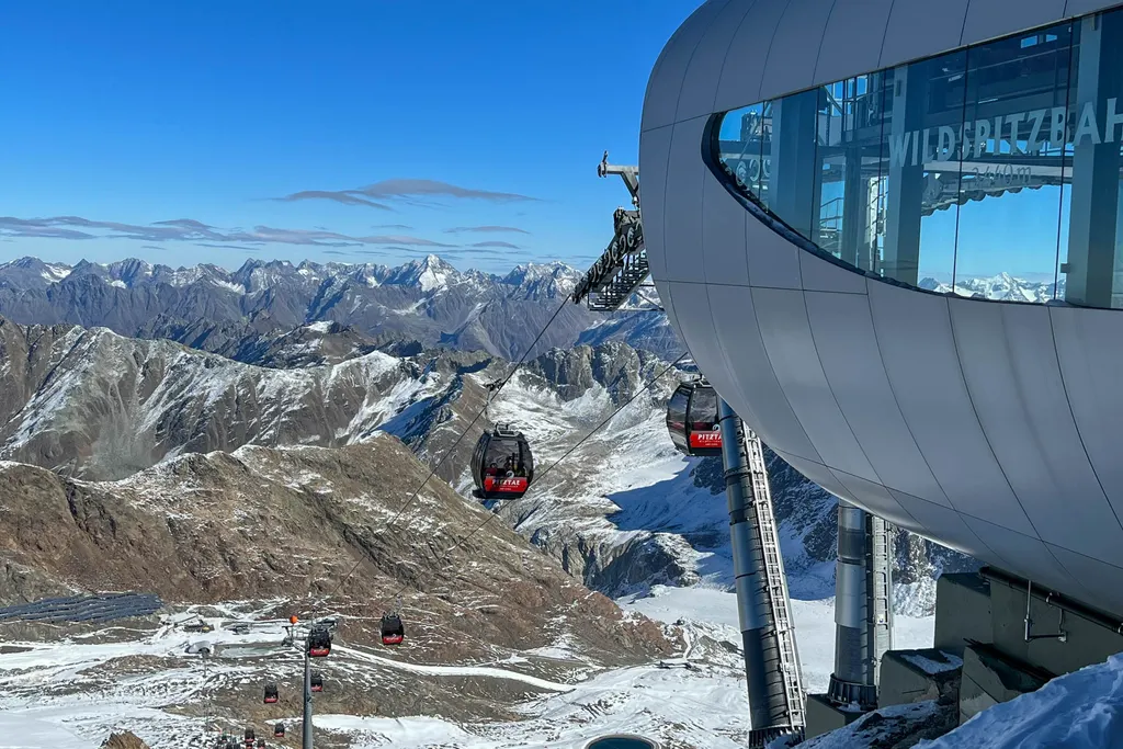 Pitztal Glacier. Photo: skionline.pl/J.Ciszak