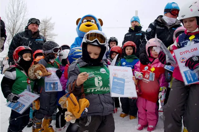 Children on skis: a guide for parents