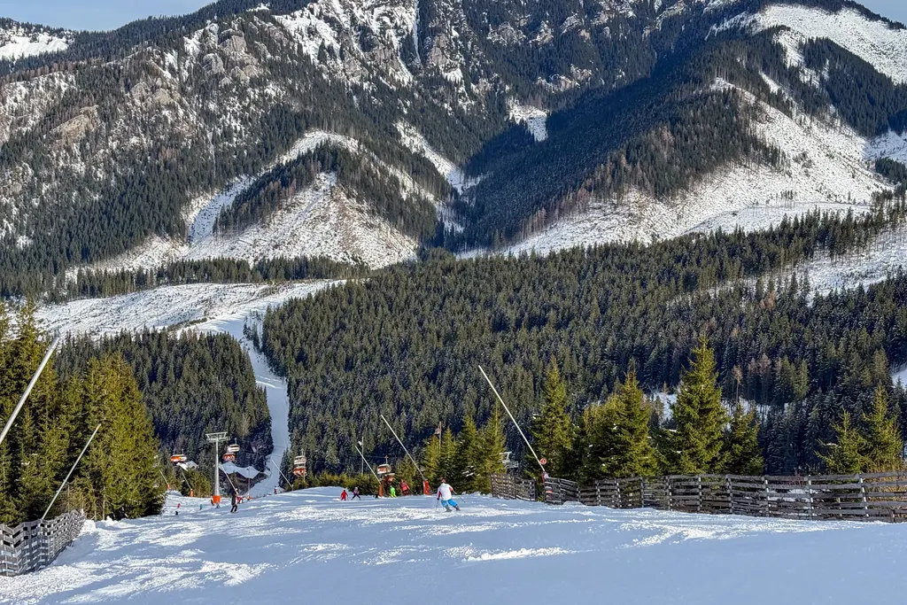 Jasná, opening of the 25/26 season. Photo: skionline.pl/J.Ciszak