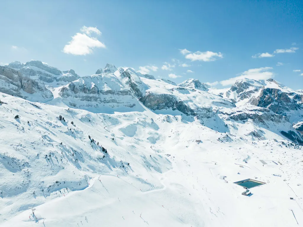 Candanchú ski resort