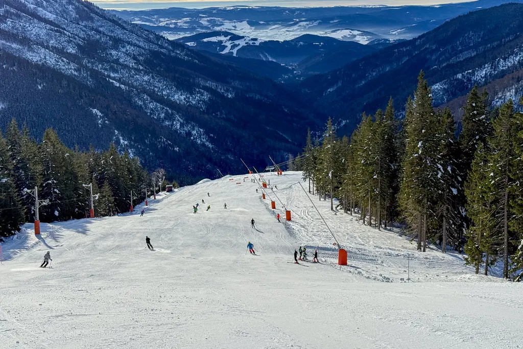 Jasná, opening of the 25/26 season. Photo: skionline.pl/J.Ciszak