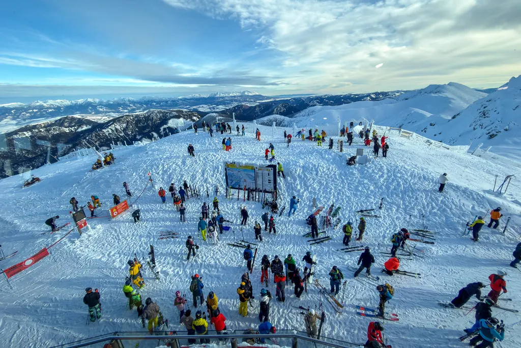 Jasná, opening of the 25/26 season. Photo: skionline.pl/J.Ciszak