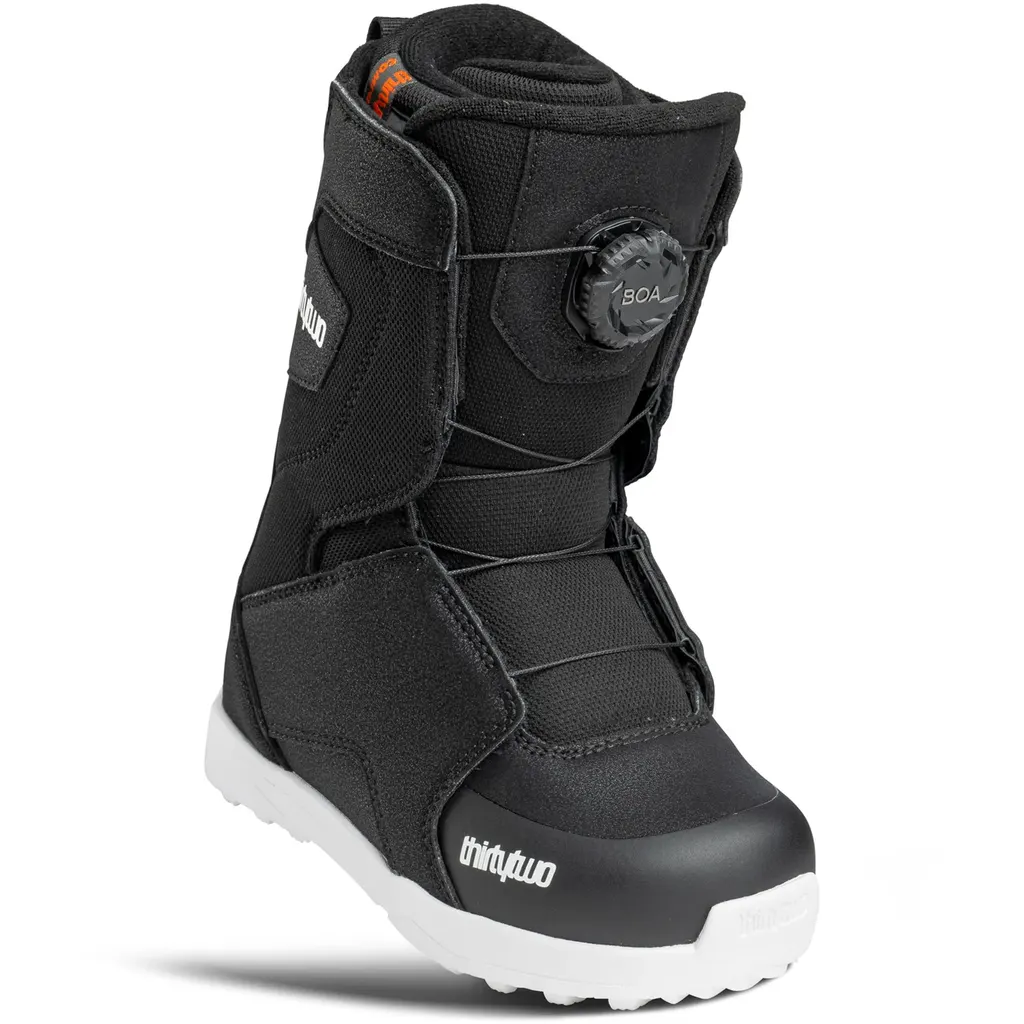 thirtytwo Lashed Boa Jr