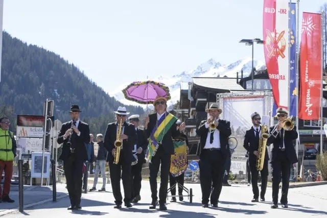 Tyrol in the groove © TVB St. Anton am Arlberg/Photographer Patrick Bätz