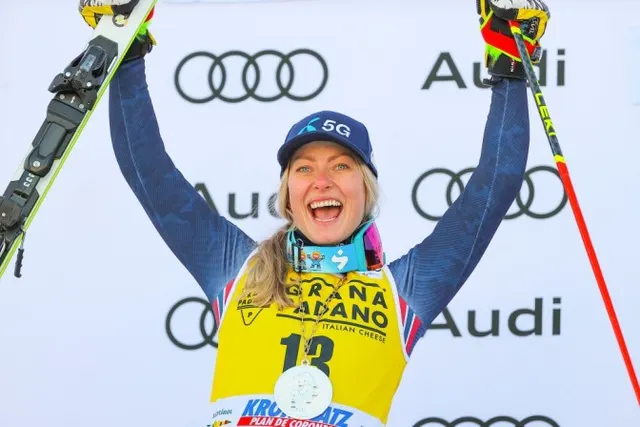 Ragnhild Mowinckel's first Giant Slalom podium