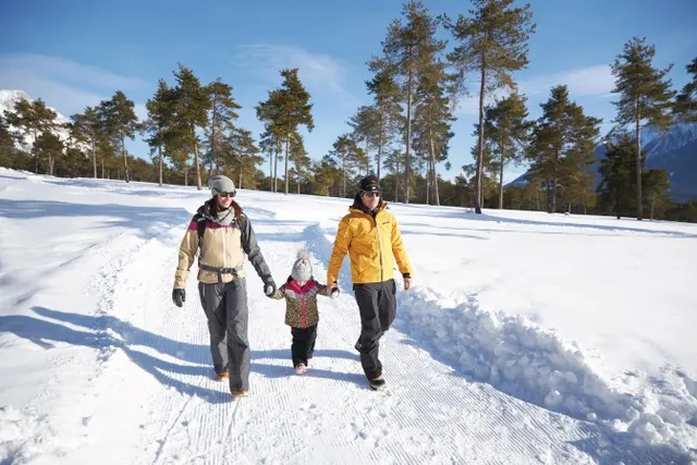 Winter hiking in Innsbruck: perhaps the loveliest way to discover the winter anew