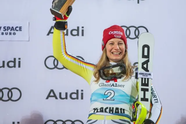 Lena Dürr on the podium in Flachau