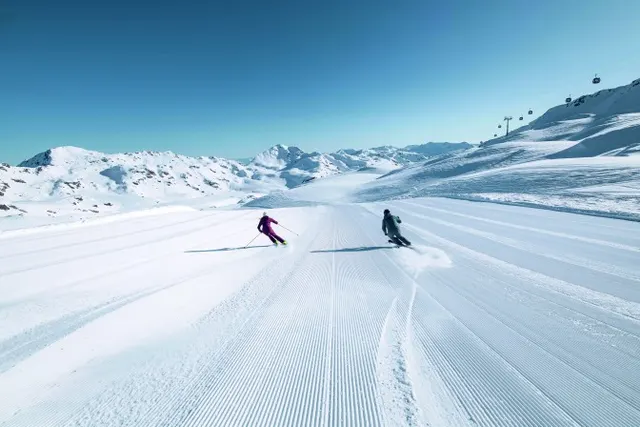 Where winter meets spring: snow, sunshine and a season that refuses to end