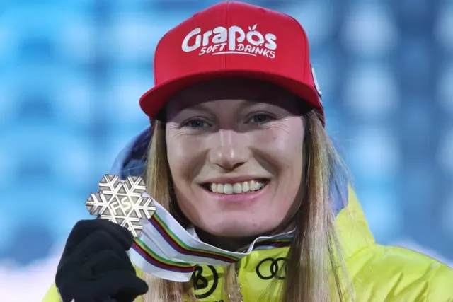 Lena Dürr winning Bronze in the Slalom, Head