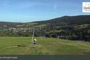 Live cam Deštné v O.h.  DeĹĄtnĂŠ v OrlickĂ˝ch horĂĄch (LIVE Stream)