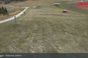 Live cam Obereggen Latemar Dolomites Snowpark Obereggen (LIVE Stream)