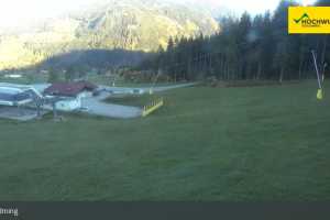 Live cam Hochwurzen  Hochwurzen Talstation (LIVE Stream)